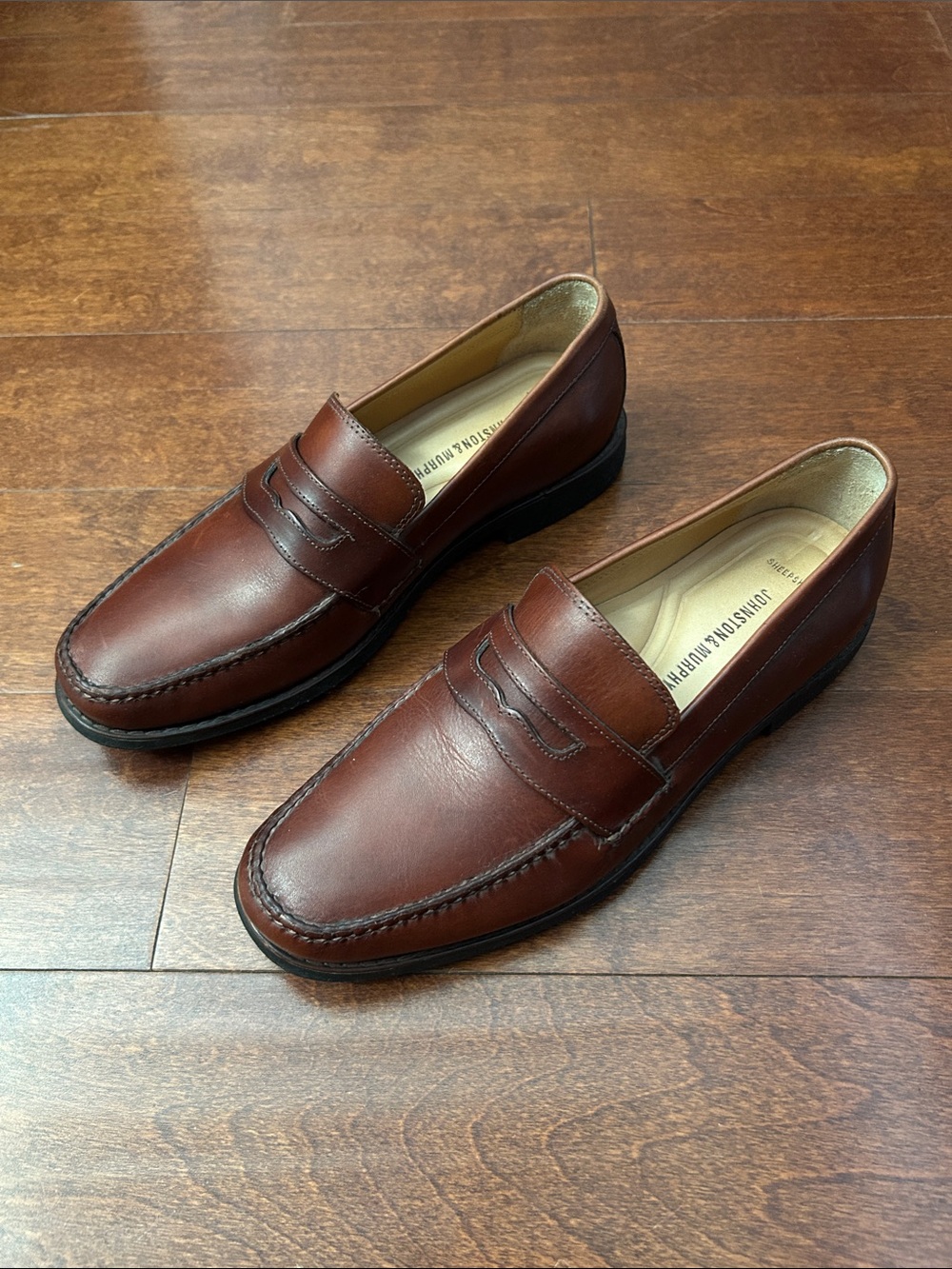 Johnston & Murphy Chestnut Brown Sheepskin Leather Penny Loafers, Size 9